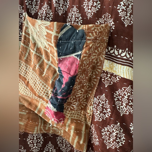 Kantha Bae Trench Robe - Picture 6 of 12